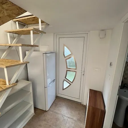 Apartma Lilijana 펜션 *